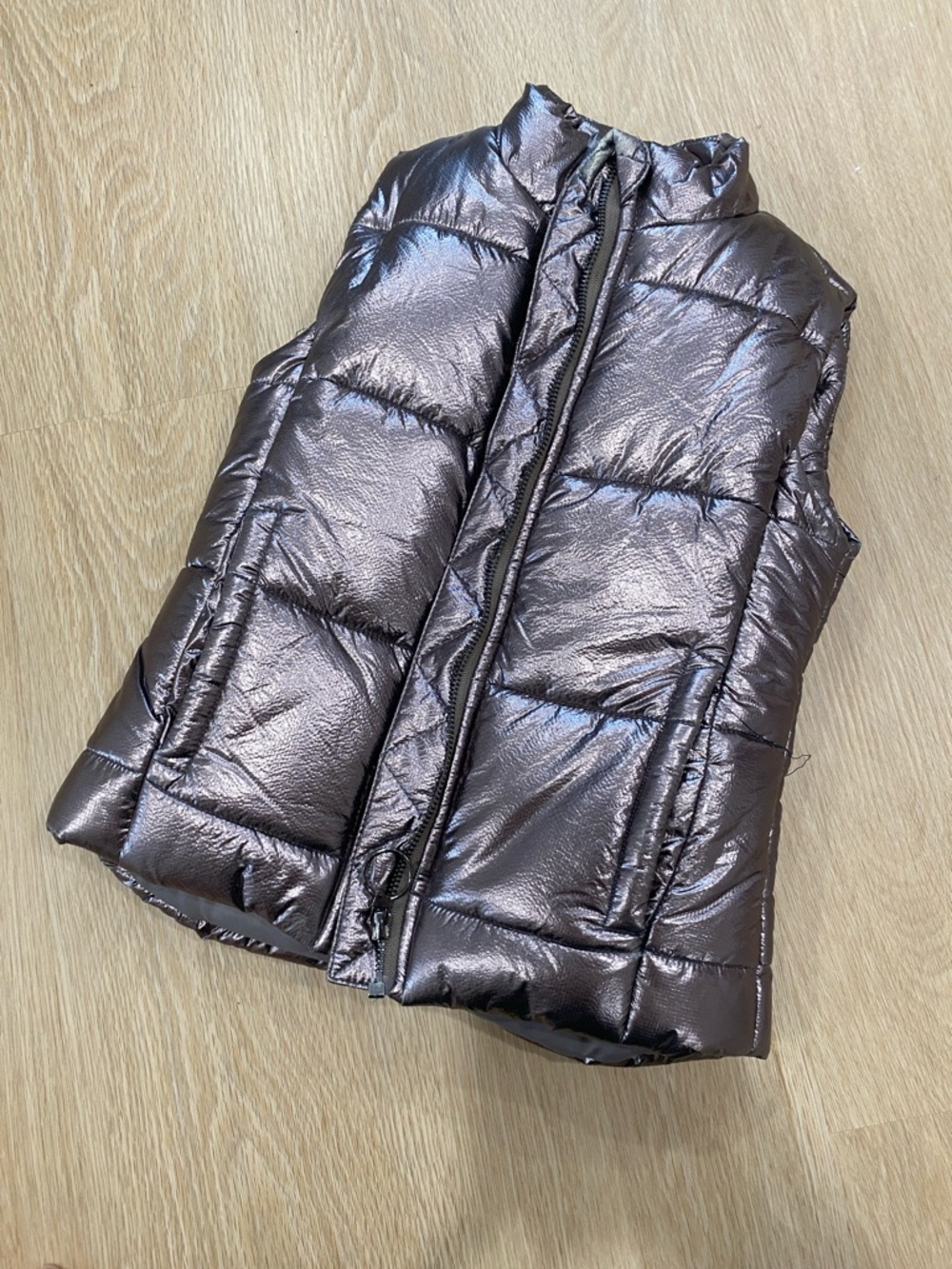Girls Metallic Puffer Vest in rose gold